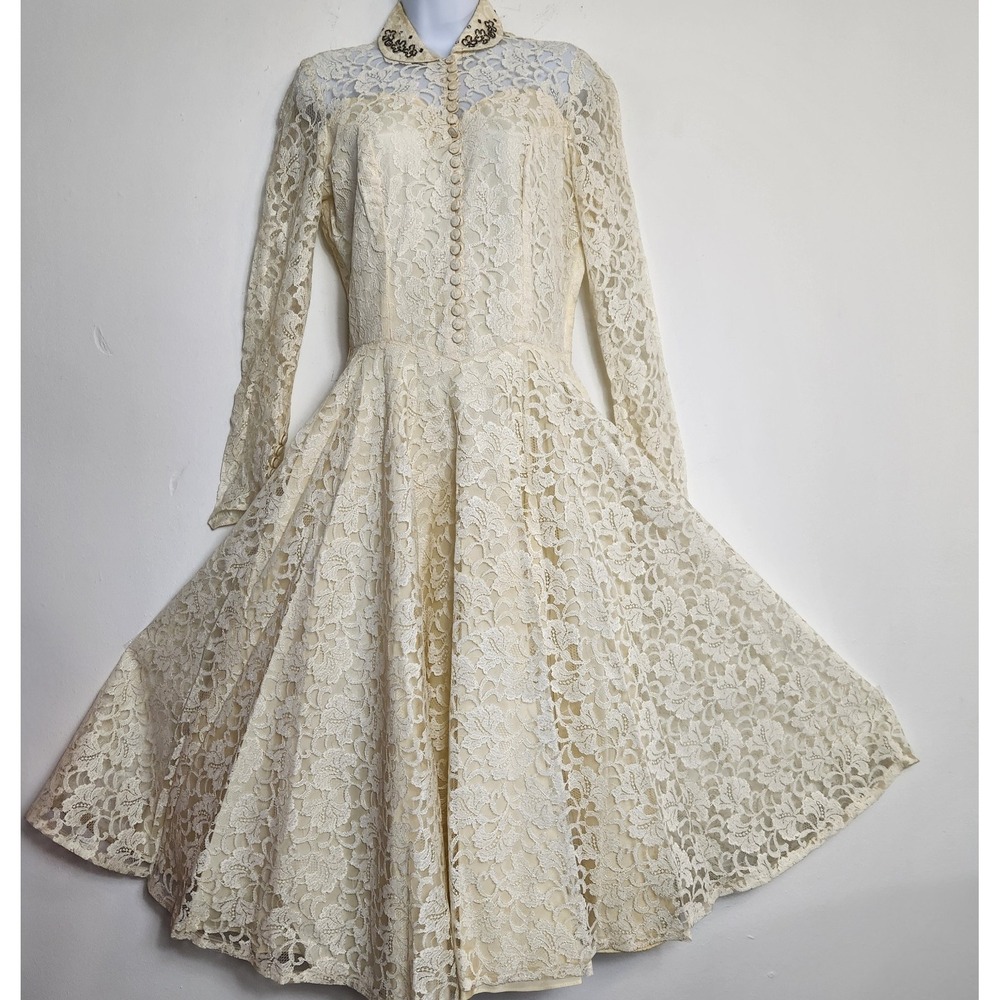 Vintage 50s 60s Ivory Lace Wedding Dress Beaded Collar Full Skirt Tea Length